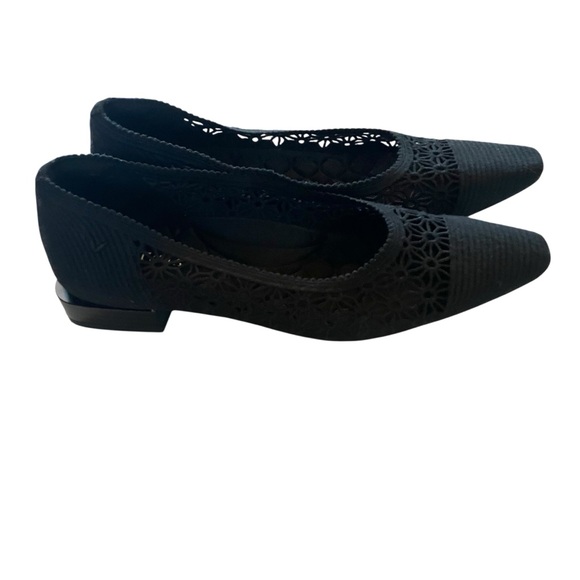 Chic Black Women's Loafers - Picture 5 of 8